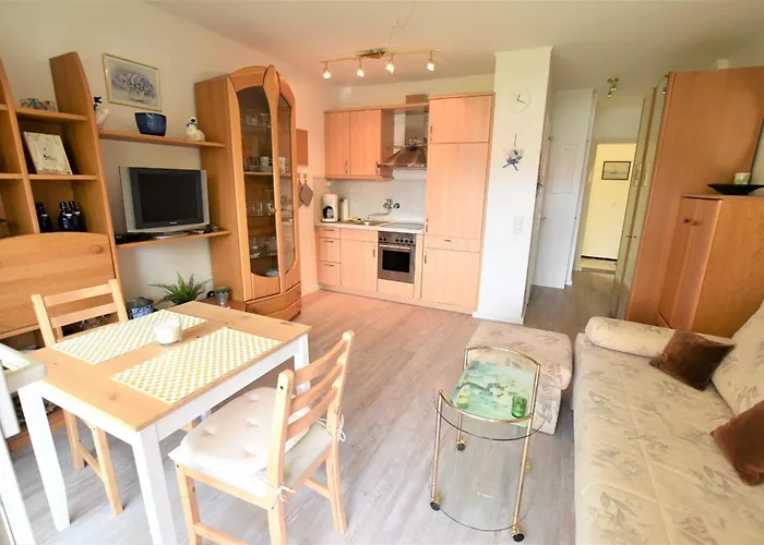 Kleine Bergstrasse7 *